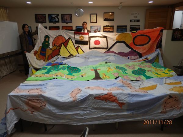 Embassy of the Arab Republic of Egypt: The cotton sheeting painted by the children of Egypt has come back to us.