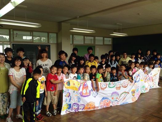 One of five pieces of the Biggest Painting in the World 2020 was painted in Noboribetsu Elementary School