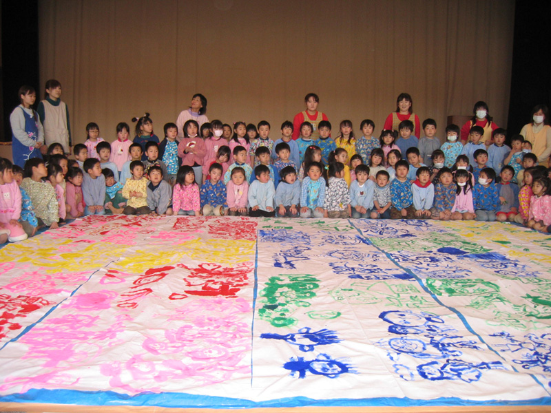 “The Biggest Painting in the World 2010 in Aomori” was painted 