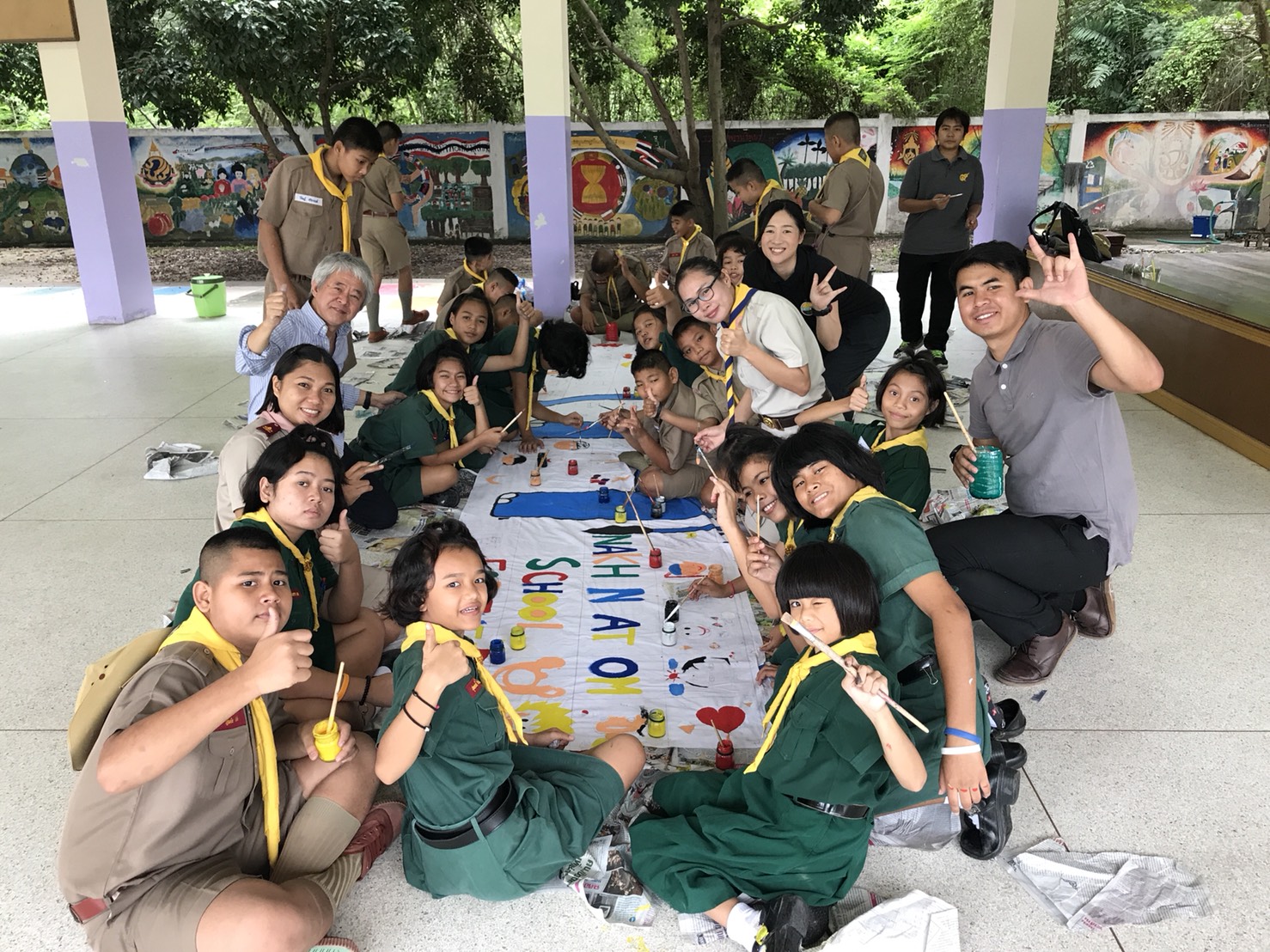 ナコンパトム県ろう学校 (1)