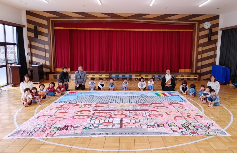 世界一大きな絵2024壬生寺が完成しました。
